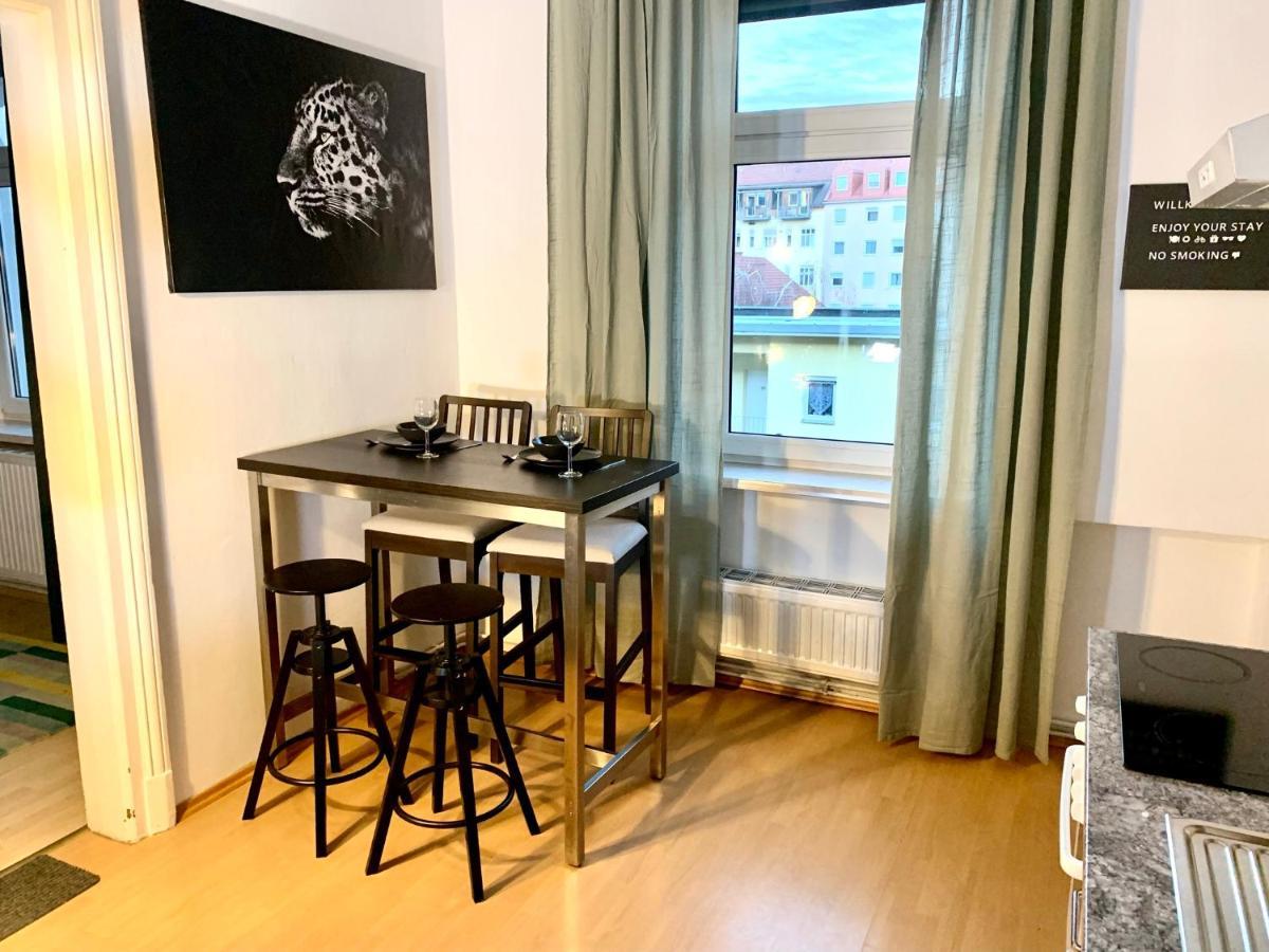 Mellow City Apartment - By Nahuen Suites Graz Exterior photo
